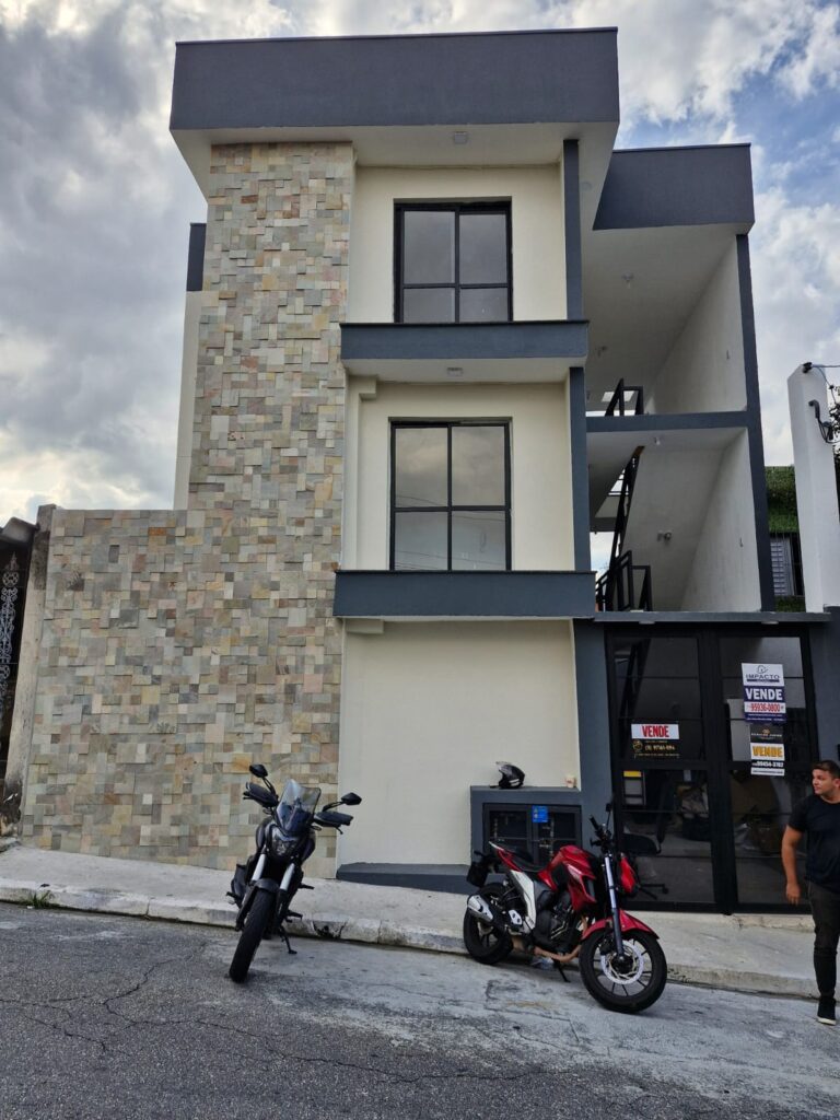 Apartamento a Venda e Locação em São Miguel