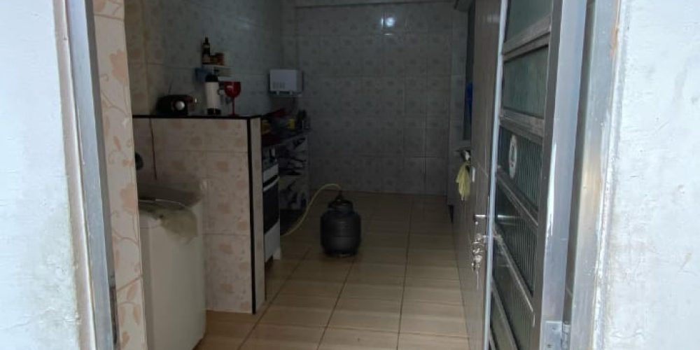 aad510b8-3d83-4aa1-8527-4163e170d46a